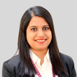 Dr Komal Agarwal
